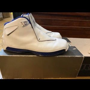 Vintage Air Jordan 18s